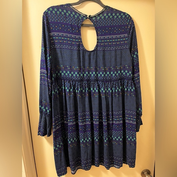 Wild Blue Mini Long sleeve patterned Dress size XL - Picture 6 of 6